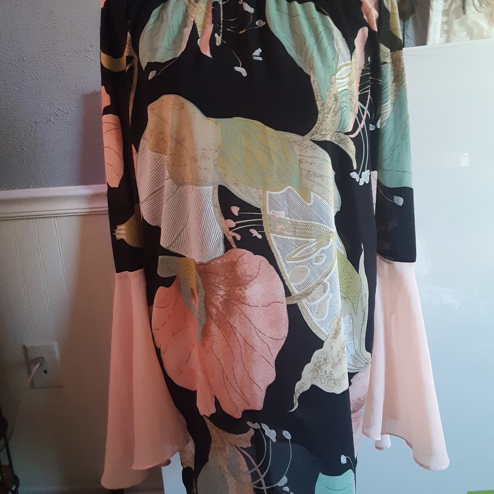 Shear Floral Bell Sleeves Off the shoulders dress